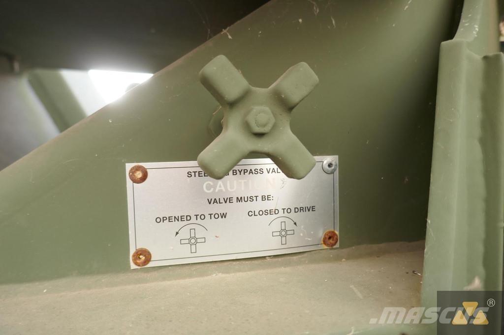 CASE M4K Ex-army Terenski viličar