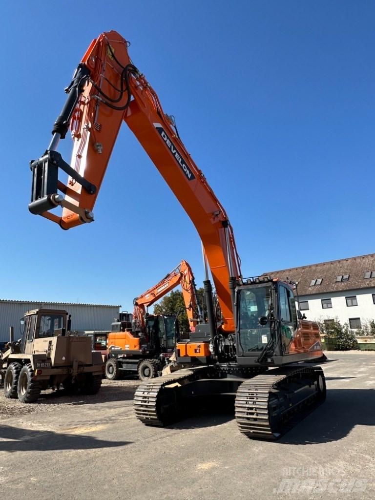 Develon DX300Lc-7 Bagri goseničarji