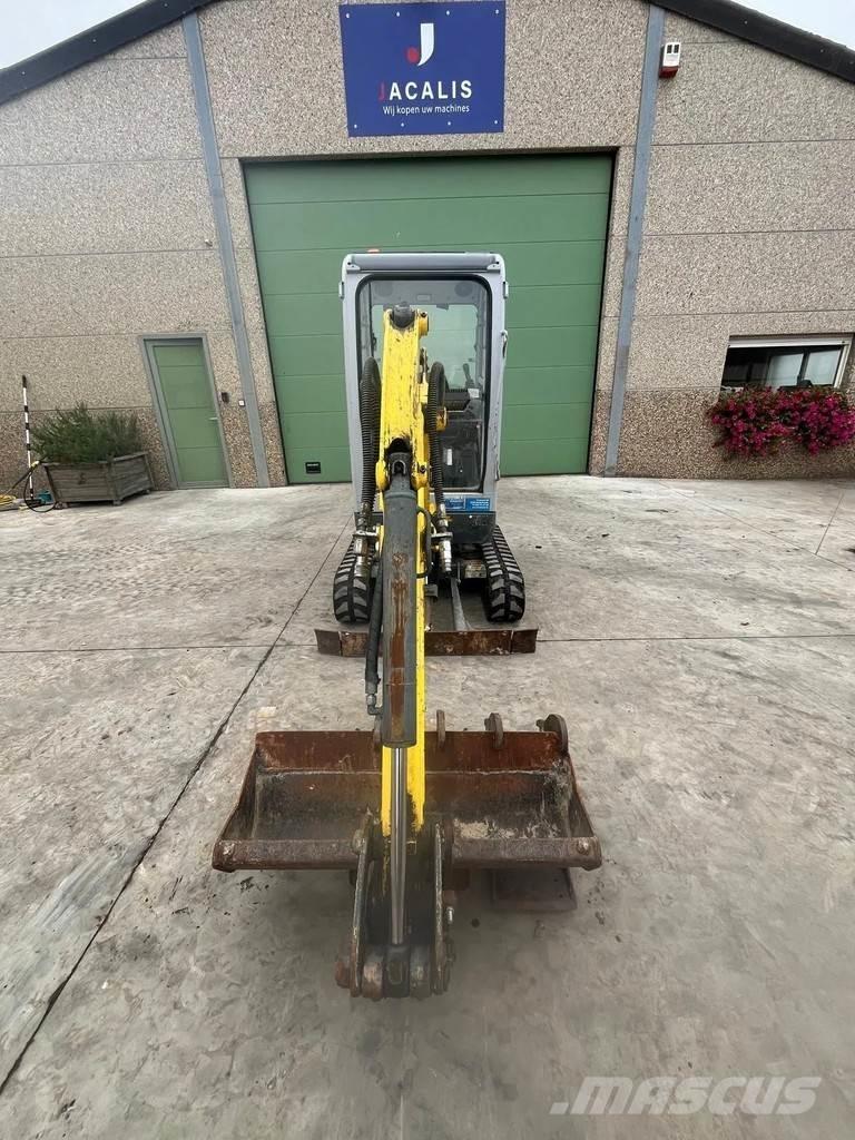 Wacker Neuson ET16 Mini bagri <7t