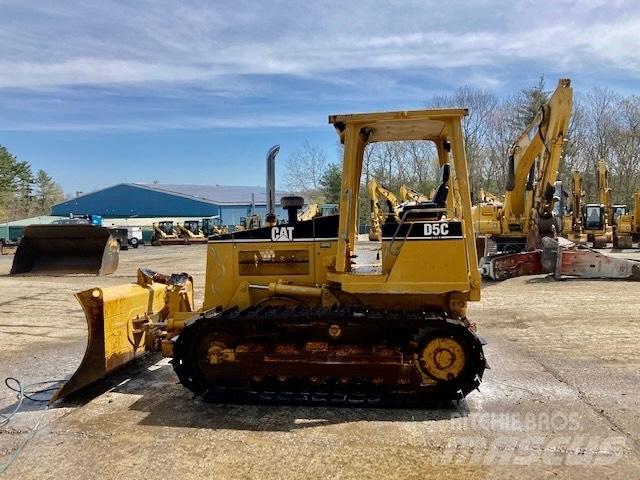 CAT D 5 C Buldožerji goseničarji