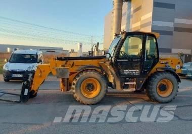JCB 540-140 Teleskopski viličarji