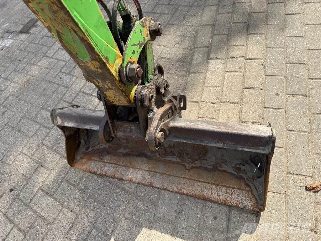CAT 301.7D Mini bagri <7t