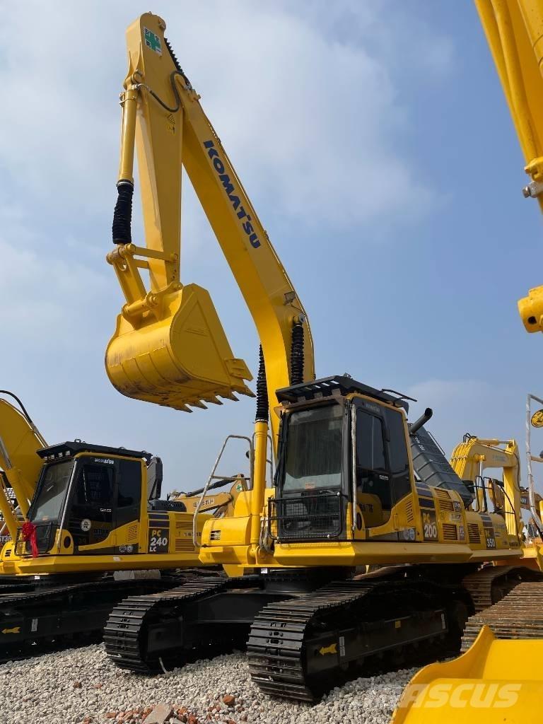 Komatsu PC 200-8 Bagri goseničarji