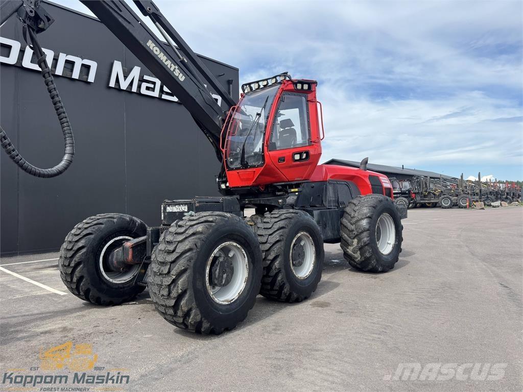 Komatsu 951 Harvesterji