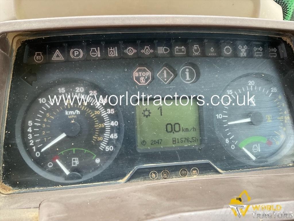 John Deere 6820 Traktorji