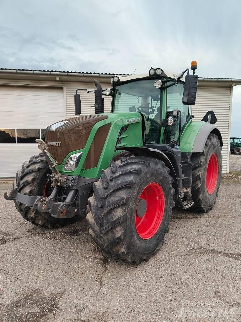 Fendt 828 Vario Traktorji