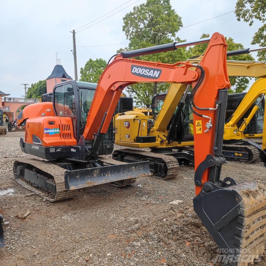 Doosan DX60 Mini bagri <7t
