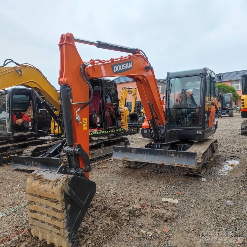 Doosan DX60 Mini bagri <7t