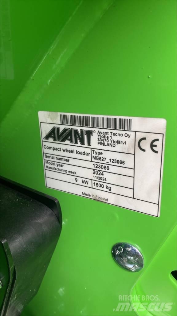 Avant E527 Mini nakladalci