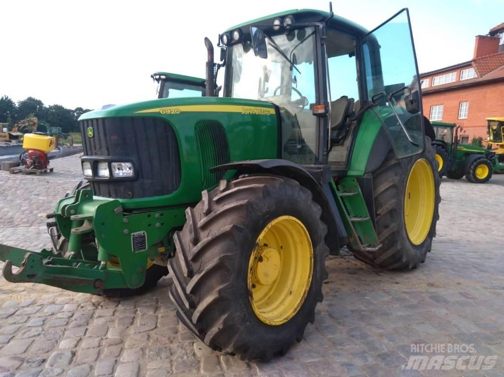 John Deere 6920 Traktorji