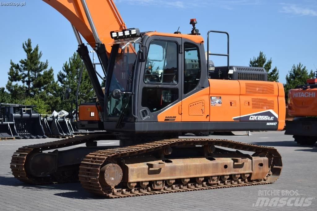 Doosan DX 255 LC-7 Bagri goseničarji