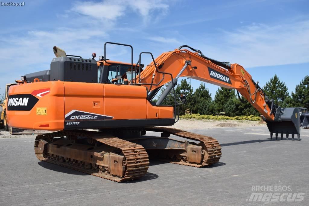 Doosan DX 255 LC-7 Bagri goseničarji