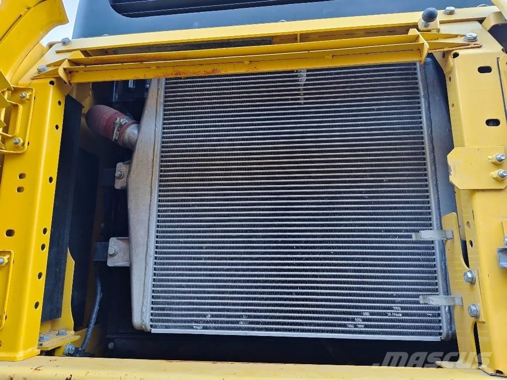 Komatsu PC 400-8 Bagri goseničarji