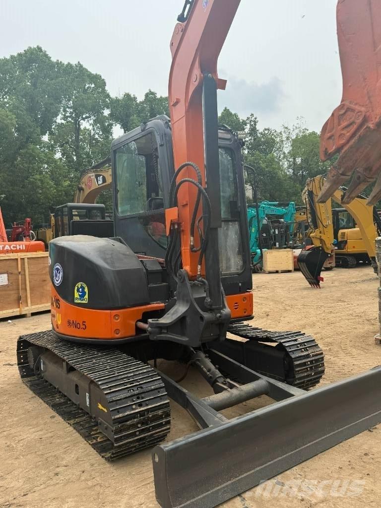 Hitachi ZX 50 U Bagri goseničarji