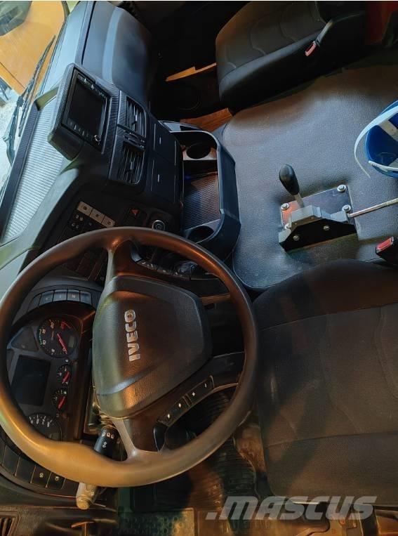 Iveco Hormigonera Kamionske črpalke za beton