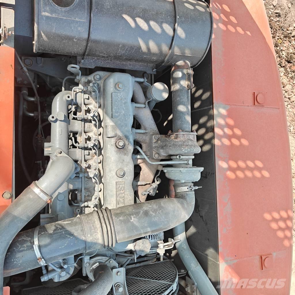 Hitachi 200-5G Bagri goseničarji