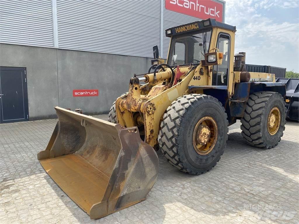 Hanomag 44D Kolesni nakladalci
