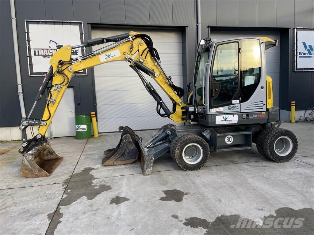 Neuson EW65 (7762) Bagri na kolesih