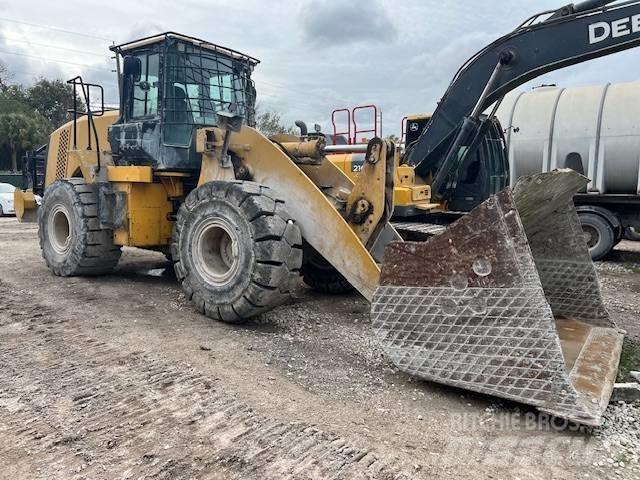 CAT 950 K Kolesni nakladalci