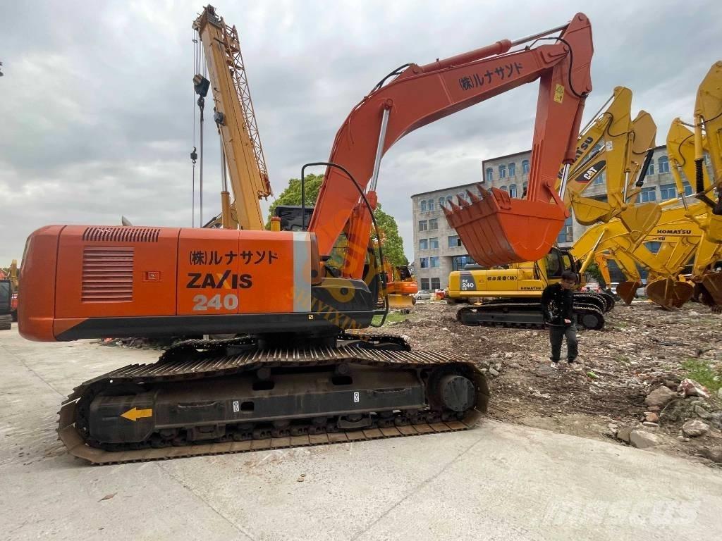 Hitachi ZX 240 Bagri goseničarji