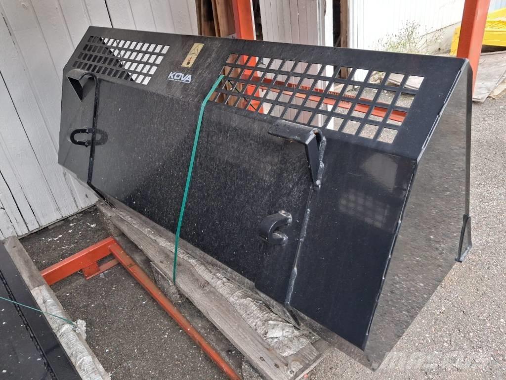 Kova Lumikauha Priključki za kompaktni traktor
