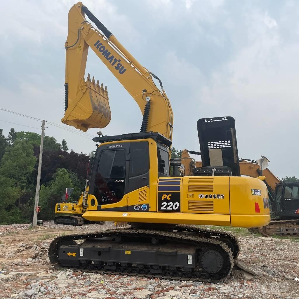 Komatsu PC 220-8 Bagri goseničarji