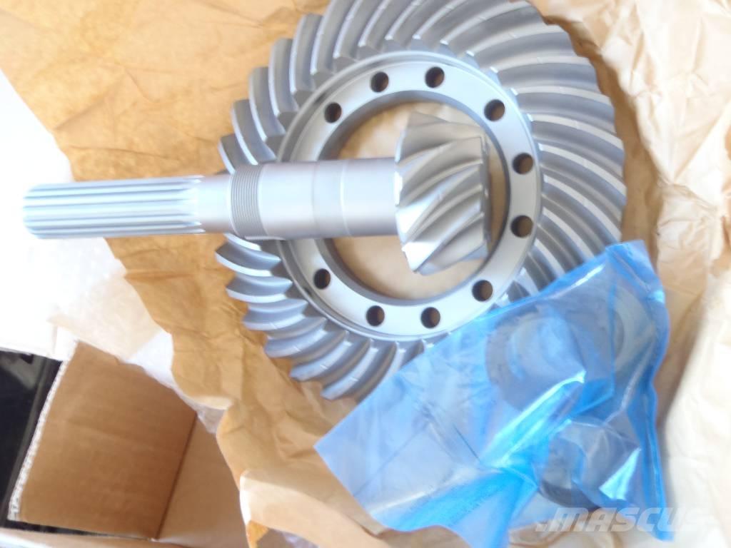 Carraro Hinterachse Rovokopači