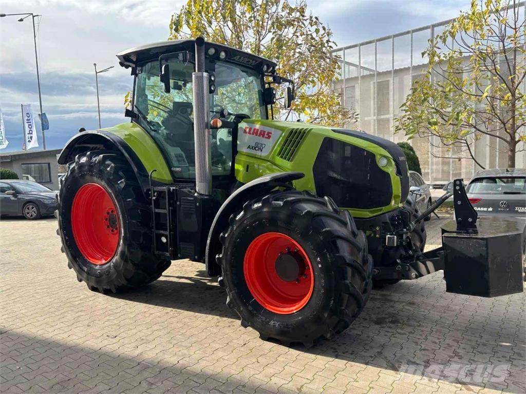 CLAAS Axion 830 Traktorji