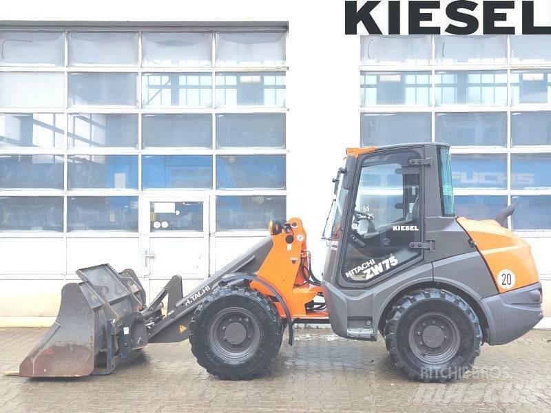 Hitachi ZW 75-6 Skid steer mini nakladalci