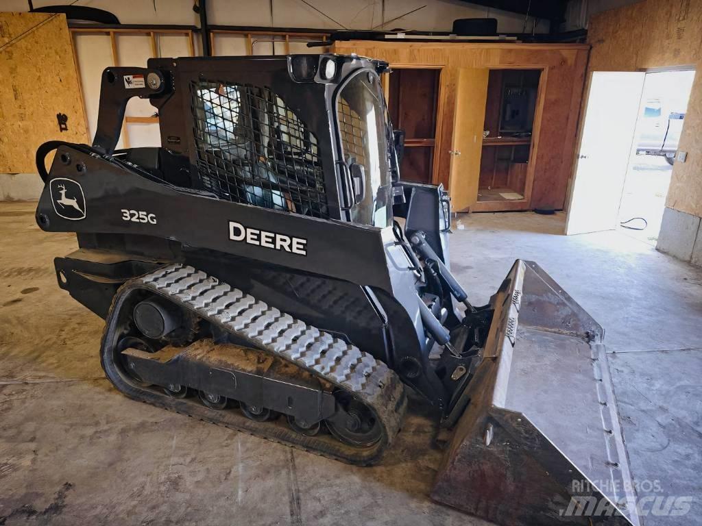 John Deere 325 G Skid steer mini nakladalci
