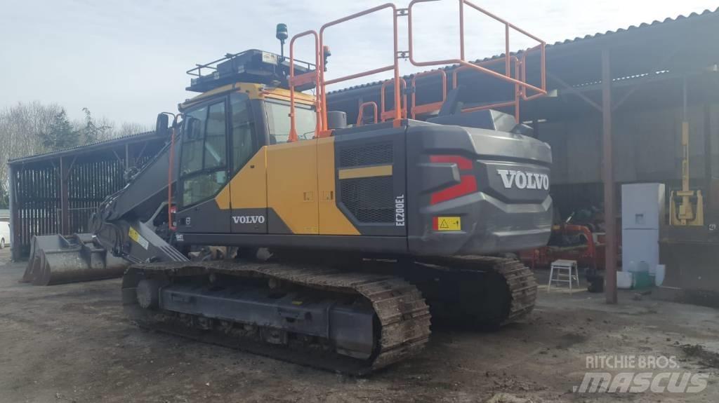 Volvo EC 200EL Bagri goseničarji