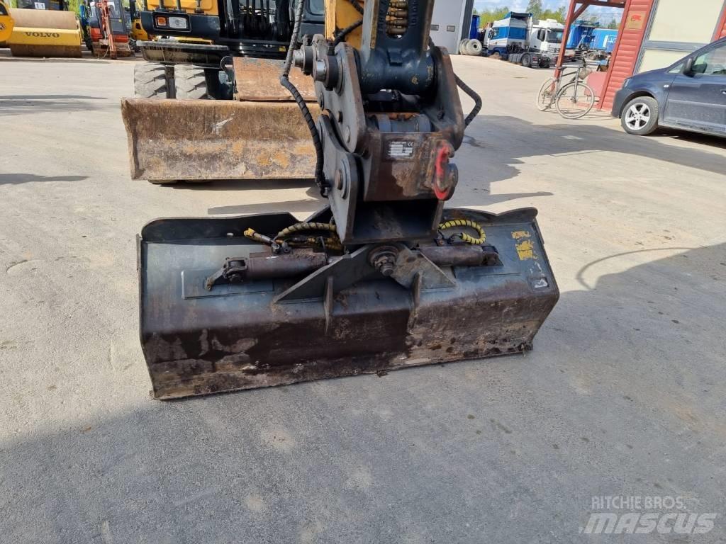 Hyundai HW 140 Bagri na kolesih