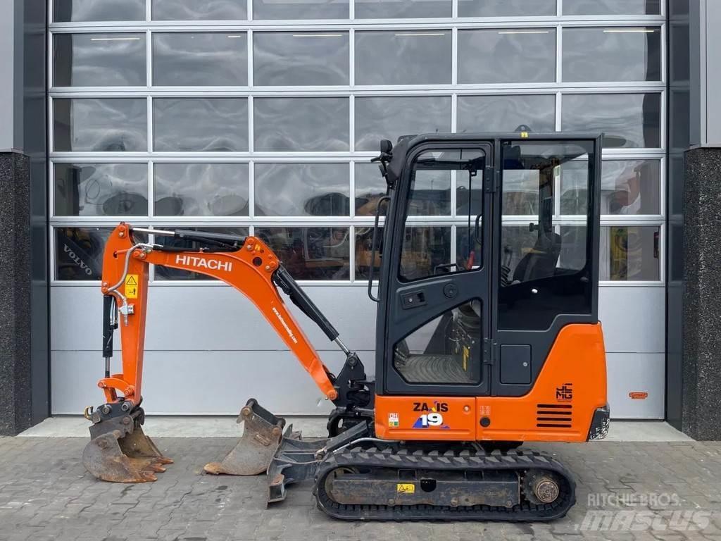 Hitachi ZX19-6 CR Mini bagri <7t