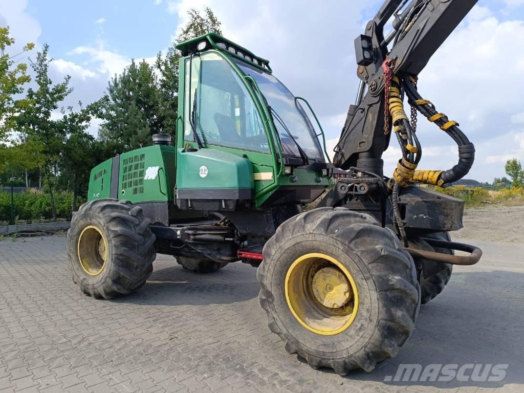 John Deere 770 D Harvesterji