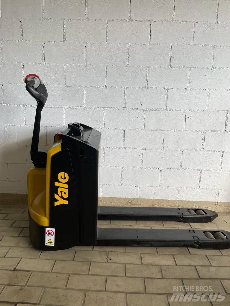 Yale MP 18 AC Električni nizko dvižni viličar
