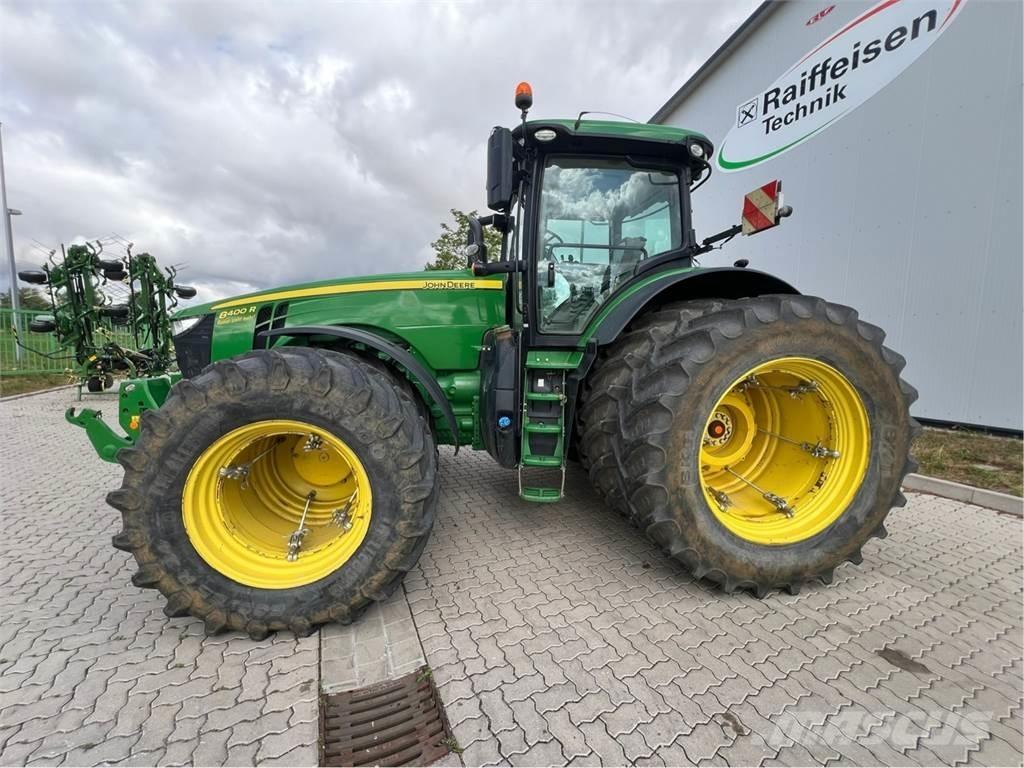 John Deere 8400 R Traktorji