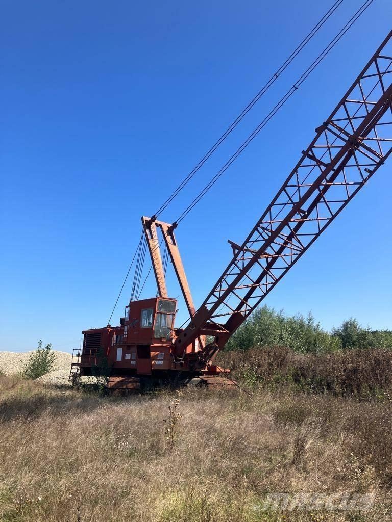 Manitowoc 4600 Vlečni bagri