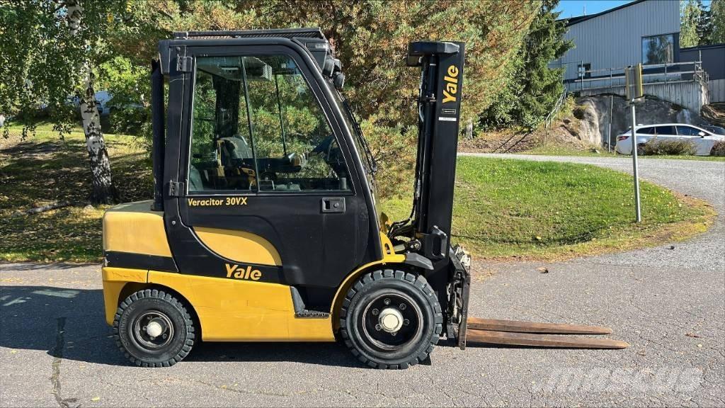Yale GDP 30 VX Dizelski viličarji