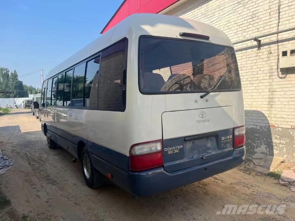 Toyota Coaster Bus Mini avtobusi