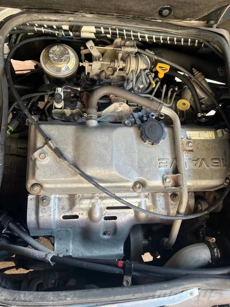 Toyota Coaster Bus Mini avtobusi