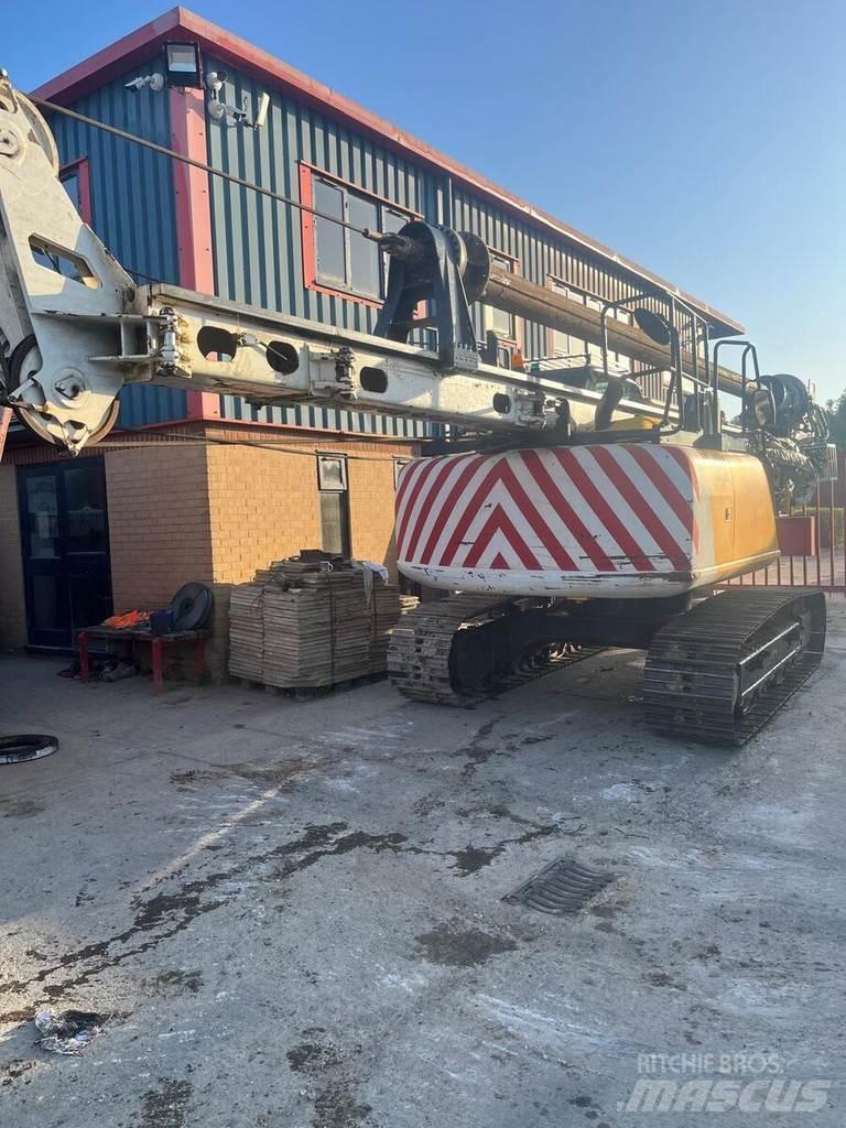 Tescar CF8 Težki vrtalni stroji