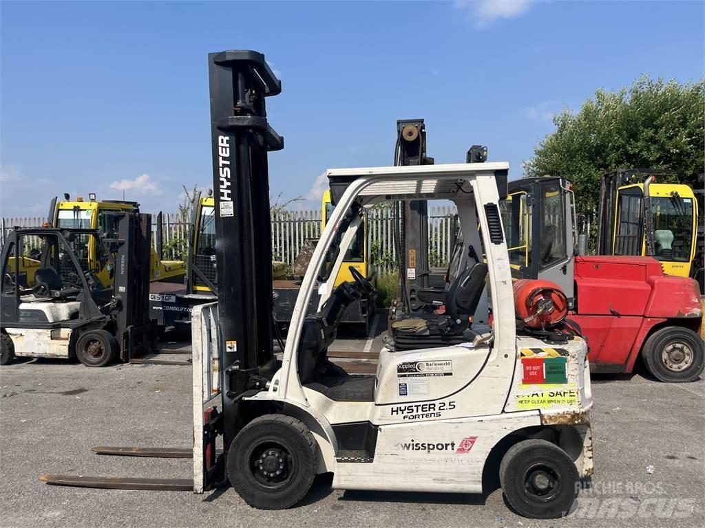 Hyster H2.5FT Plinski viličarji