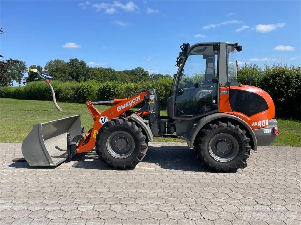 Atlas AR400 Kolesni nakladalci