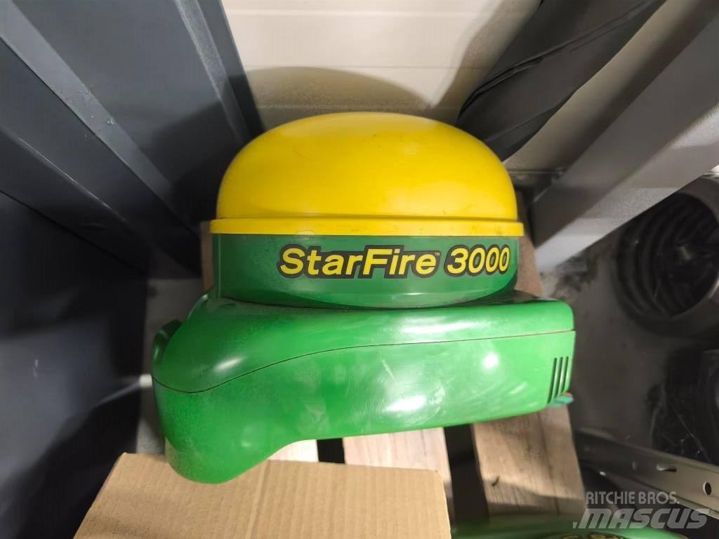 John Deere 6920 Traktorji
