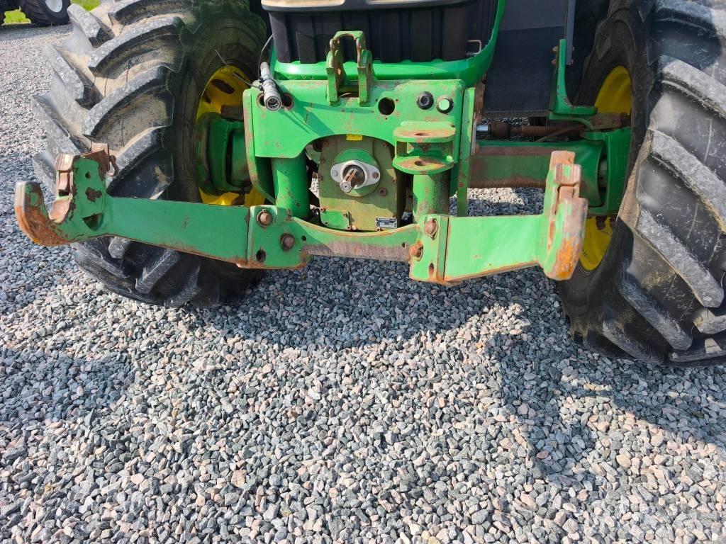 John Deere 6920 Traktorji