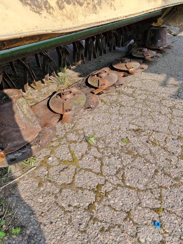 Krone AM 243 cv Diskaste kosilnice