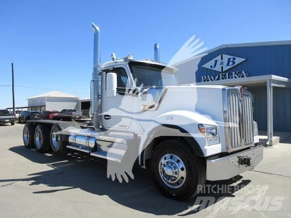 Kenworth W990 Vlačilci