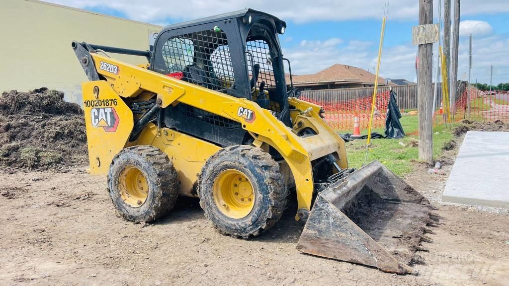 CAT 262D3 Skid steer mini nakladalci