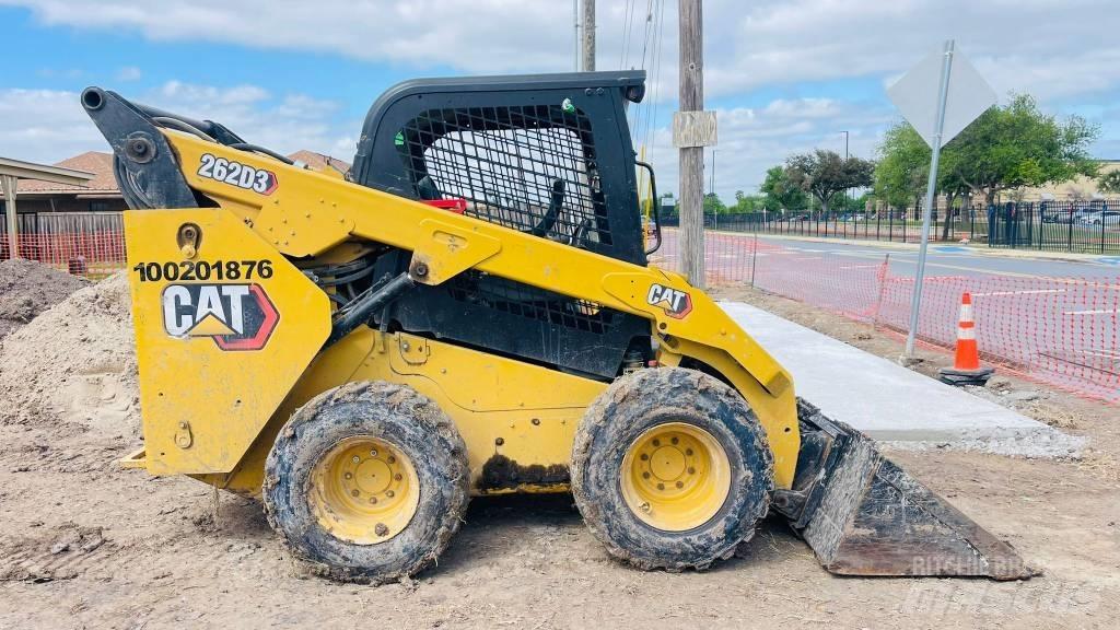 CAT 262D3 Skid steer mini nakladalci