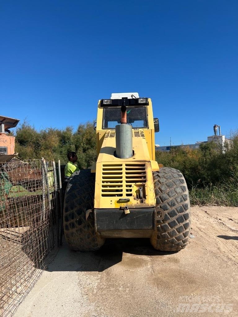 Bomag BW 211 D-3 Enojni valjarji